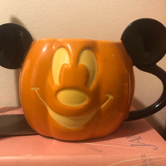 Mickey Mouse pumpkin mug - Picture 2 of 2